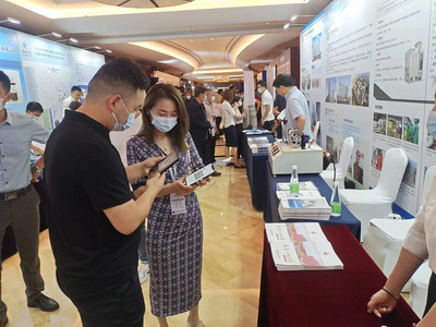 現場客戶展臺咨詢